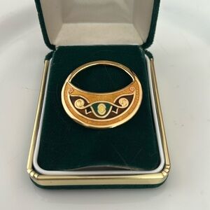 Tara of Ireland Vintage Gold Tone Metal & Green/Brown Enamel Pin